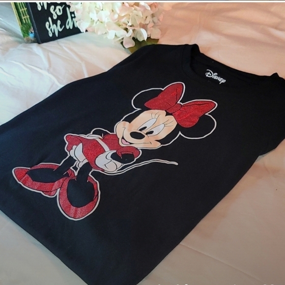 Disney Minnie Mouse Tee-shirt. - Picture 4 of 5